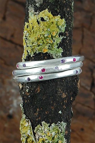 Womens Sterling Silver Contoured Amethyst and Ruby Stacking Rings - - K - NastyGal UK (+IE) - Modalova