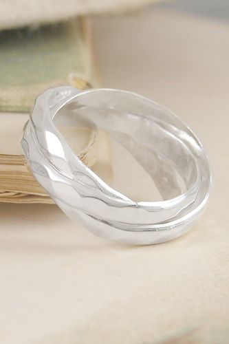 Womens Sterling Silver Unisex Hammered Russian Wedding Ring - - N - Otis Jaxon London - Modalova