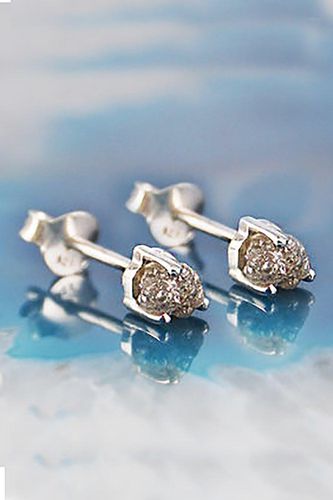 Womens Tiny Sterling Silver Raw Diamond April Birthstone Stud Earrings - - One Size - Otis Jaxon London - Modalova