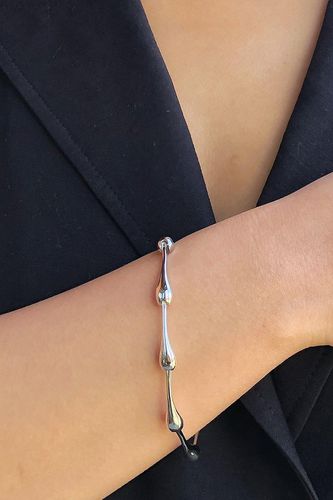 Womens Teardrop Chunky Sterling Silver Bracelet - - One Size - NastyGal UK (+IE) - Modalova