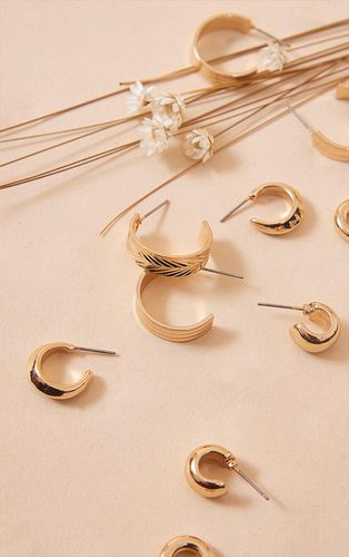 Womens Gold Classic Engraved Hoop Earring Set - - One Size - NastyGal UK (+IE) - Modalova
