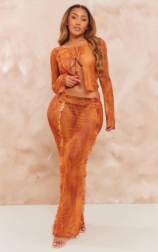 Womens Shape Printed Mesh Ruffle Detail Maxi Skirt - 18 - NastyGal UK (+IE) - Modalova
