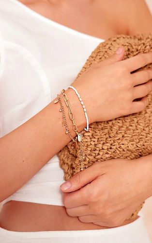 Womens Gold Shell & Starfish Detail Layered Bracelet - - One Size - NastyGal UK (+IE) - Modalova