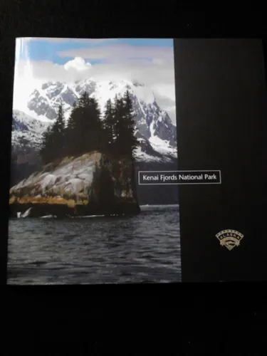 Kenai Fjords National Park Taschenbuch Schwarz Naturwissenschaft - Stuffle - Modalova