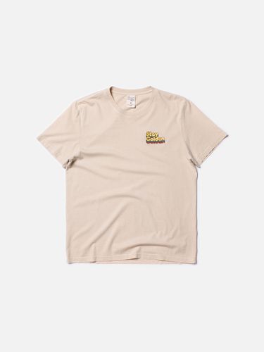 Roy Stay Golden Cream Men's Organic T-shirts X Large Sustainable Clothing - Nudie Jeans - Modalova