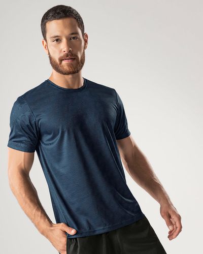 Camiseta deportiva masculina semiajustada de secado rápido - Leo - Modalova