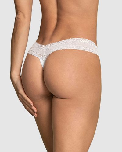 Low Rise Thong with Lace Details - Lumar by Leonisa - Modalova