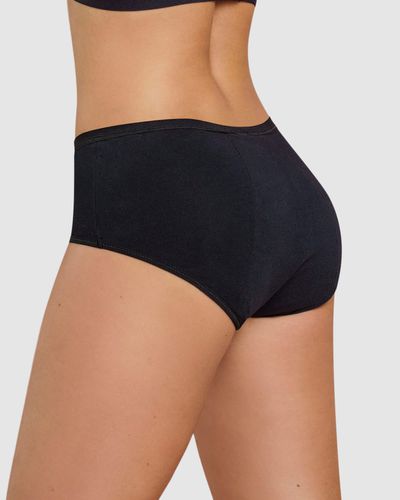 Classic Style Period Panty in 3-Layer Fabric for 24- Hour Protection - Leonisa - Modalova