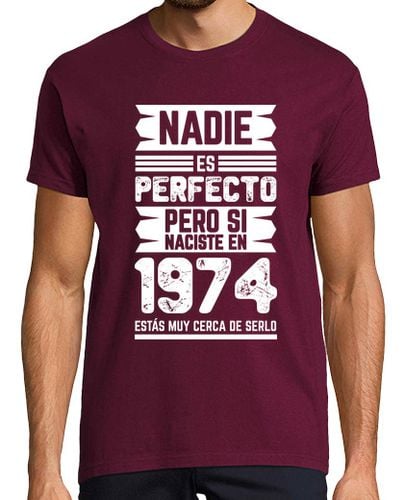 Camiseta Hombre Manga Corta Nadie Es Perfecto, 1974 laTostadora - latostadora.com - Modalova