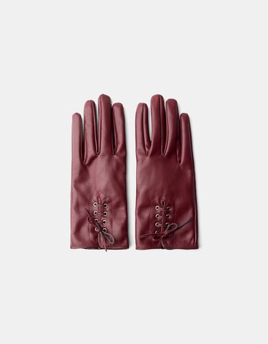 Guantes Efecto Piel Lazada Mujer - Bershka - Modalova