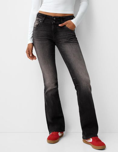 Jeans Bootcut Low Waist Mujer 10-12 - Bershka - Modalova