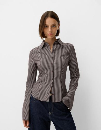 Camisa Ajustada Manga Campana Mujer M - Bershka - Modalova