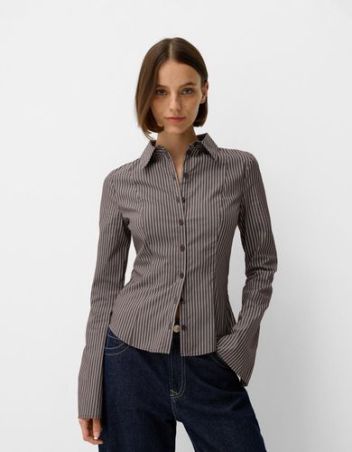 Camisa Entallada Manga Campana Mujer L - Bershka - Modalova