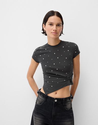 Camiseta Manga Corta Asimétrica Tachas Mujer L - Bershka - Modalova