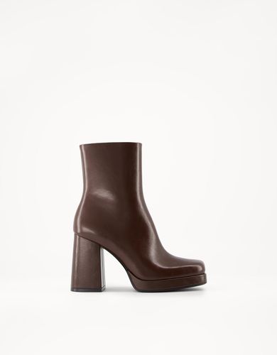 Botines Tacón Plataforma Mujer 36 - Bershka - Modalova
