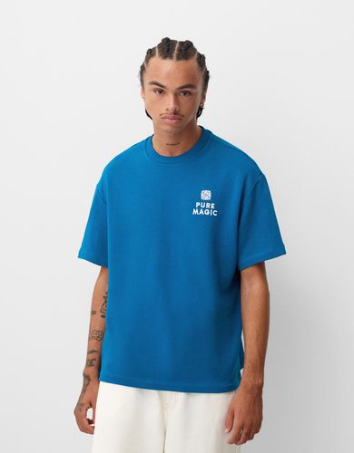 Camiseta Manga Corta Felpa Bordados Hombre S - Bershka - Modalova