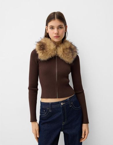 Chaqueta Punto Cuello Efecto Pelo Mujer M - Bershka - Modalova