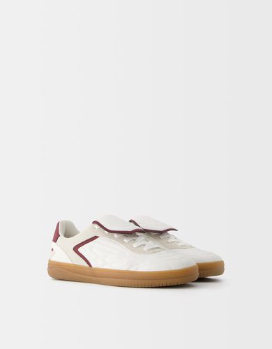 Zapatillas Retro Fútbol Con Lengüeta Mujer 35 - Bershka - Modalova