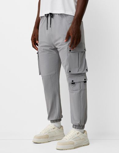 Pantalón Jogger Cargo Técnico Hombre L - Bershka - Modalova