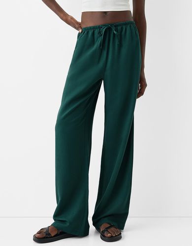 Pantalón Straight Con Lino Cintura Goma Mujer 10-12 - Bershka - Modalova