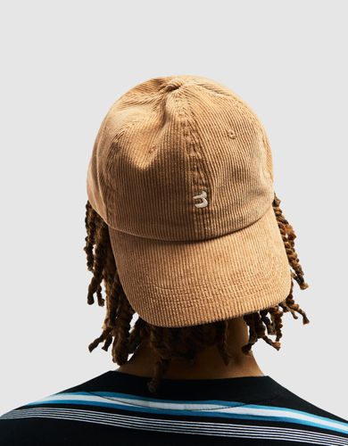 Pana Bordado Hombre Camel" - Bershka - Modalova