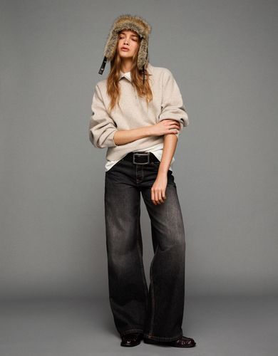 Sey Boxy Cuello Polo Mujer S Camel" - Bershka - Modalova