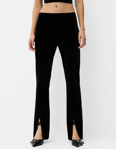 Pantalón Flare Velvet Aberturas Mujer L - Bershka - Modalova