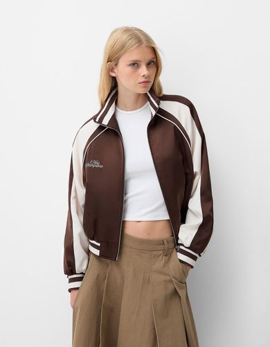 Cazadora Satinada Varsity Mujer M - Bershka - Modalova