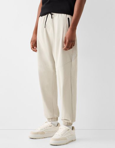 Pantalón Jogger Técnico Hombre L - Bershka - Modalova