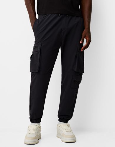 Pantalón Jogger Cargo Técnico Hombre S - Bershka - Modalova