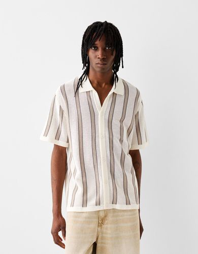 Camisa Manga Corta Estructura Rayas Hombre M - Bershka - Modalova