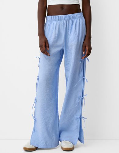 Pantalón Fluido Lazadas Laterales Mujer Xs - Bershka - Modalova