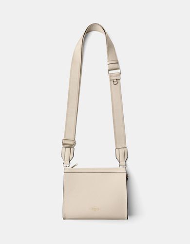 Bolso Crossbody Rígido Hombre - Bershka - Modalova