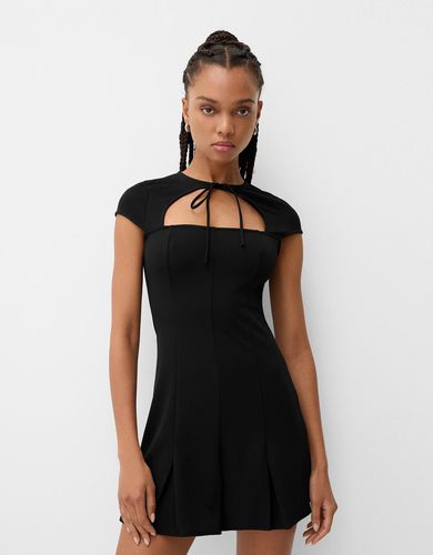 Vestido Mini Manga Corta Mujer Xs - Bershka - Modalova