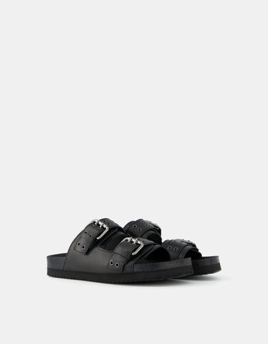 Sandalia Plana Piel Hebillas Hombre 42 - Bershka - Modalova