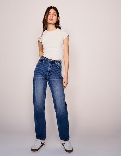 Jeans Mom High Rise Confort Mujer 36 - Bershka - Modalova