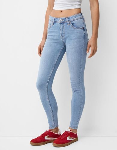 Jeans Skinny Low Waist Mujer 32 - Bershka - Modalova