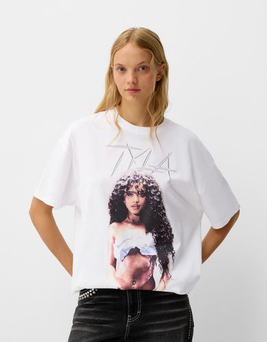 Camiseta Tyla Manga Corta Strass Mujer L - Bershka - Modalova