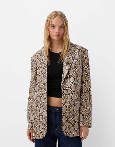 Blazer Efecto Piel Animal Print Mujer L - Bershka - Modalova