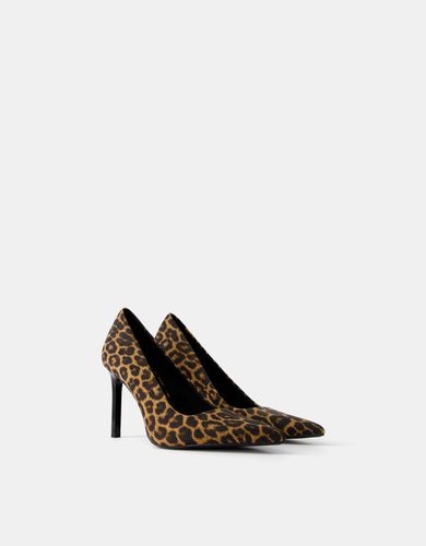 Zapato Tacón Alto Animal Print Mujer 37 - Bershka - Modalova