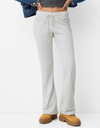 Pantalón Felpa Flare Mujer 10-12 - Bershka - Modalova