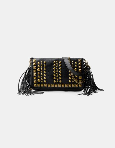 Bolso Tachas Flecos Mujer - Bershka - Modalova