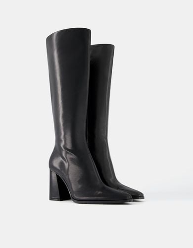 Bota Tacón Ancho Mujer 35 - Bershka - Modalova