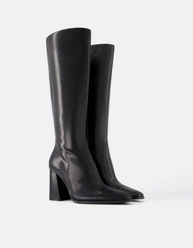 Bota Tacón Ancho Mujer 36 - Bershka - Modalova