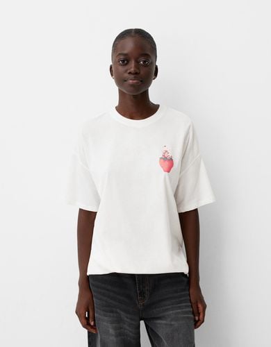 Camiseta Tarta De Fresa Manga Corta Oversize Mujer 10-12 - Bershka - Modalova