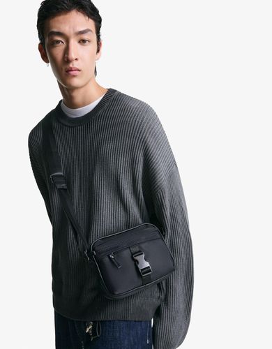 Dy Hombre Negro" - Bershka - Modalova