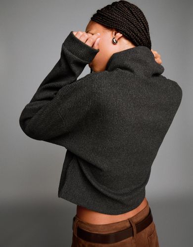 Ello Alto Rib Mujer Xs Gris Oscuro" - Bershka - Modalova