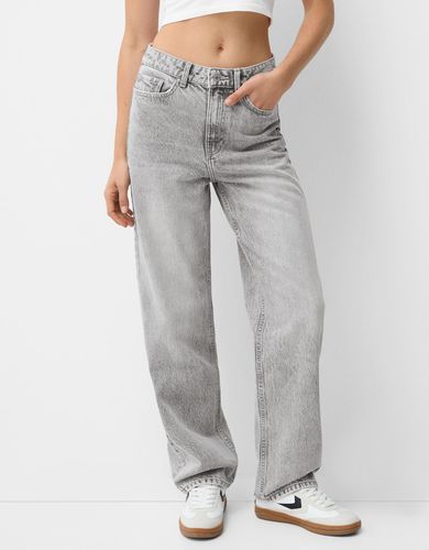 Bershka Jeans New Mom Mujer 32 Gris - Bershka - Modalova