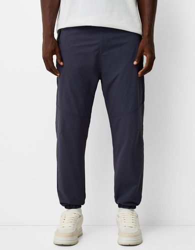 Pantalón Jogger Técnico Hombre L - Bershka - Modalova