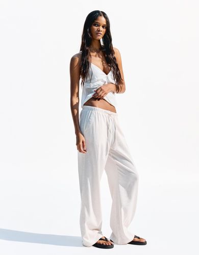 Lino Goma Cintura Mujer 10-12 " - Bershka - Modalova